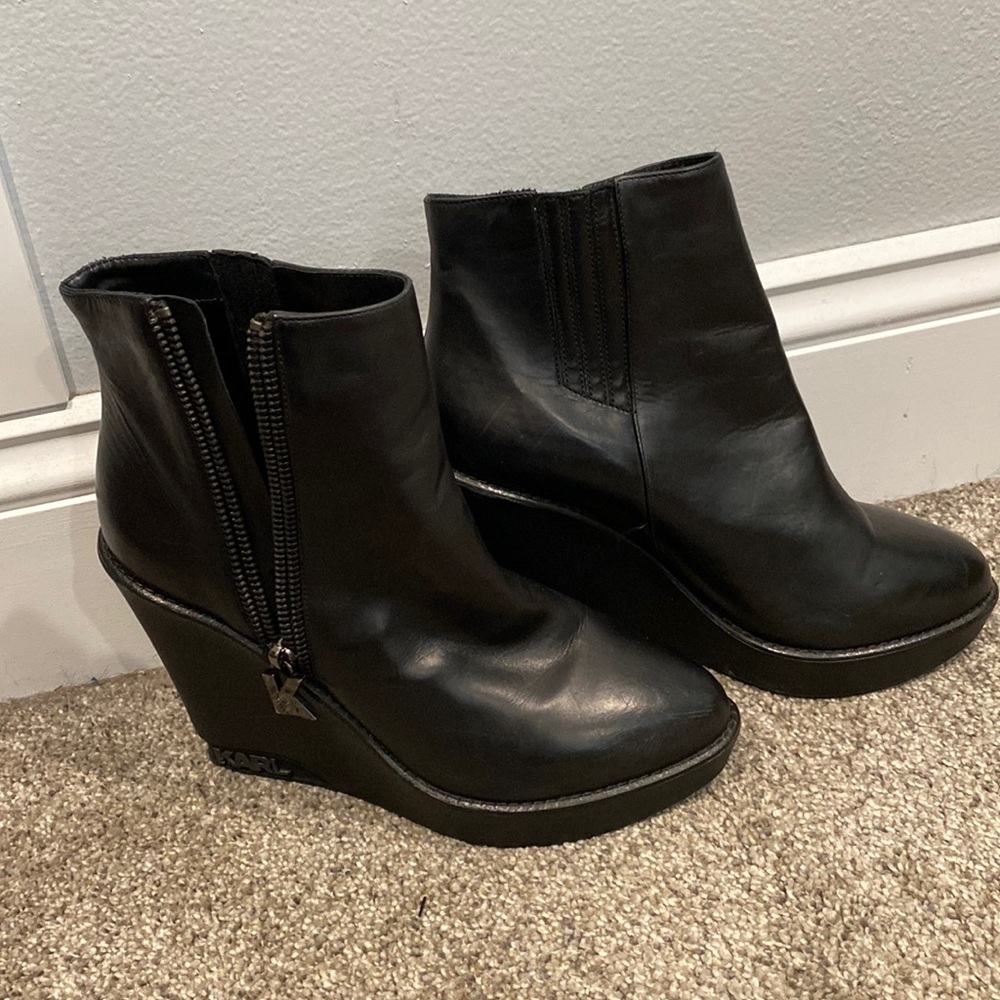 Karl Lagerfeld Black Wedge Heeled Ankle Boots - Size 38 (7.5)